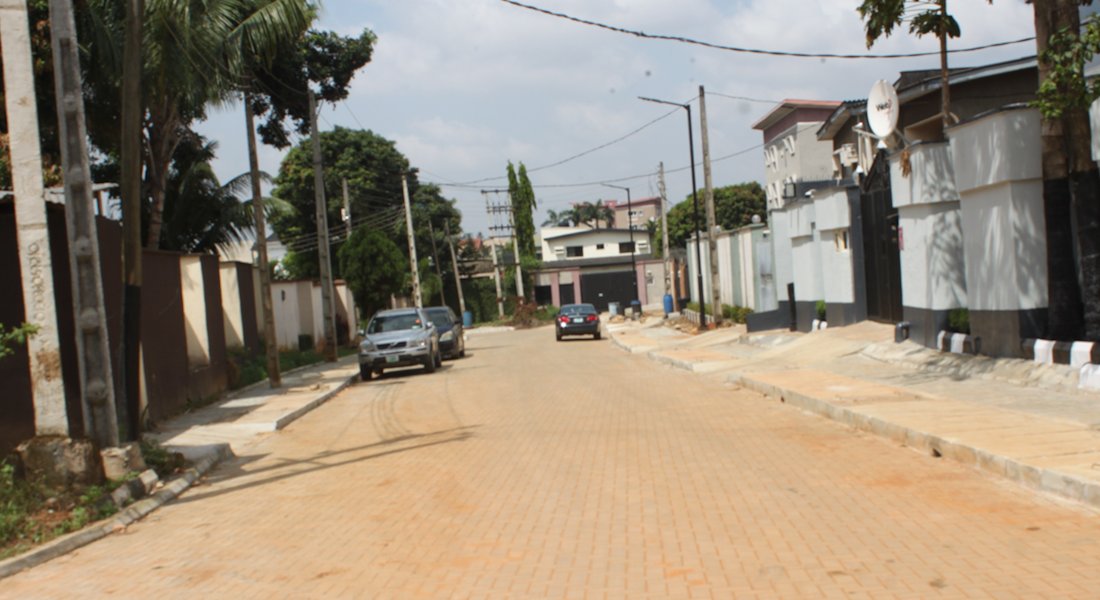 Lekan Asunni Close, Omole Residential Phase II